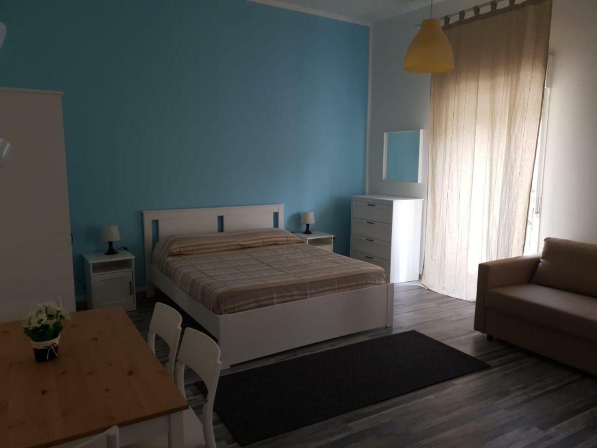 Lipari Suite Apartament エクステリア 写真