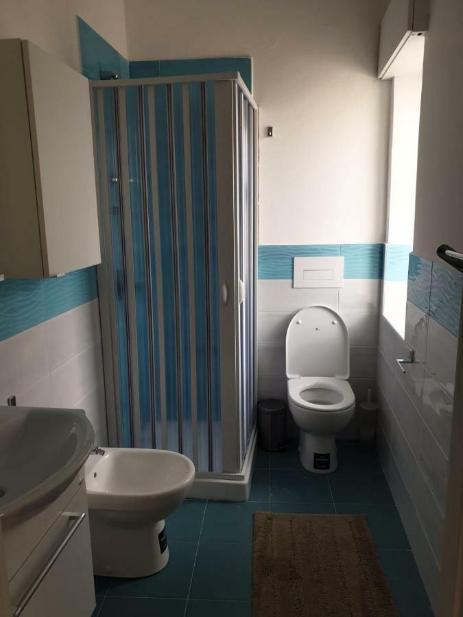 Lipari Suite Apartament エクステリア 写真