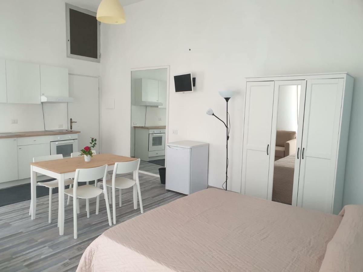 Lipari Suite Apartament エクステリア 写真